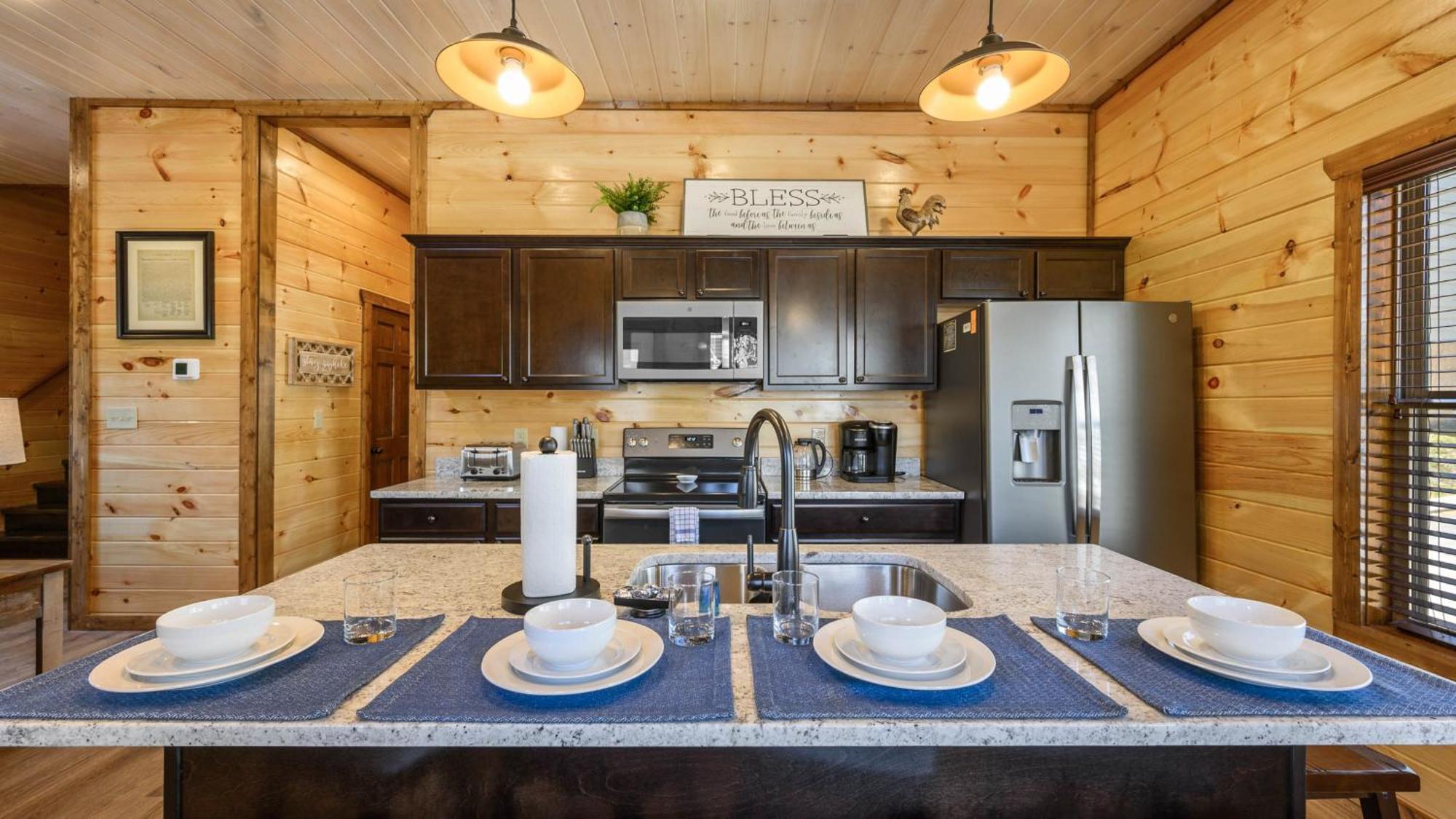 Liberty - Family Getaway With Pool, Hot Tub, Arcade & Dogs Holiday home *