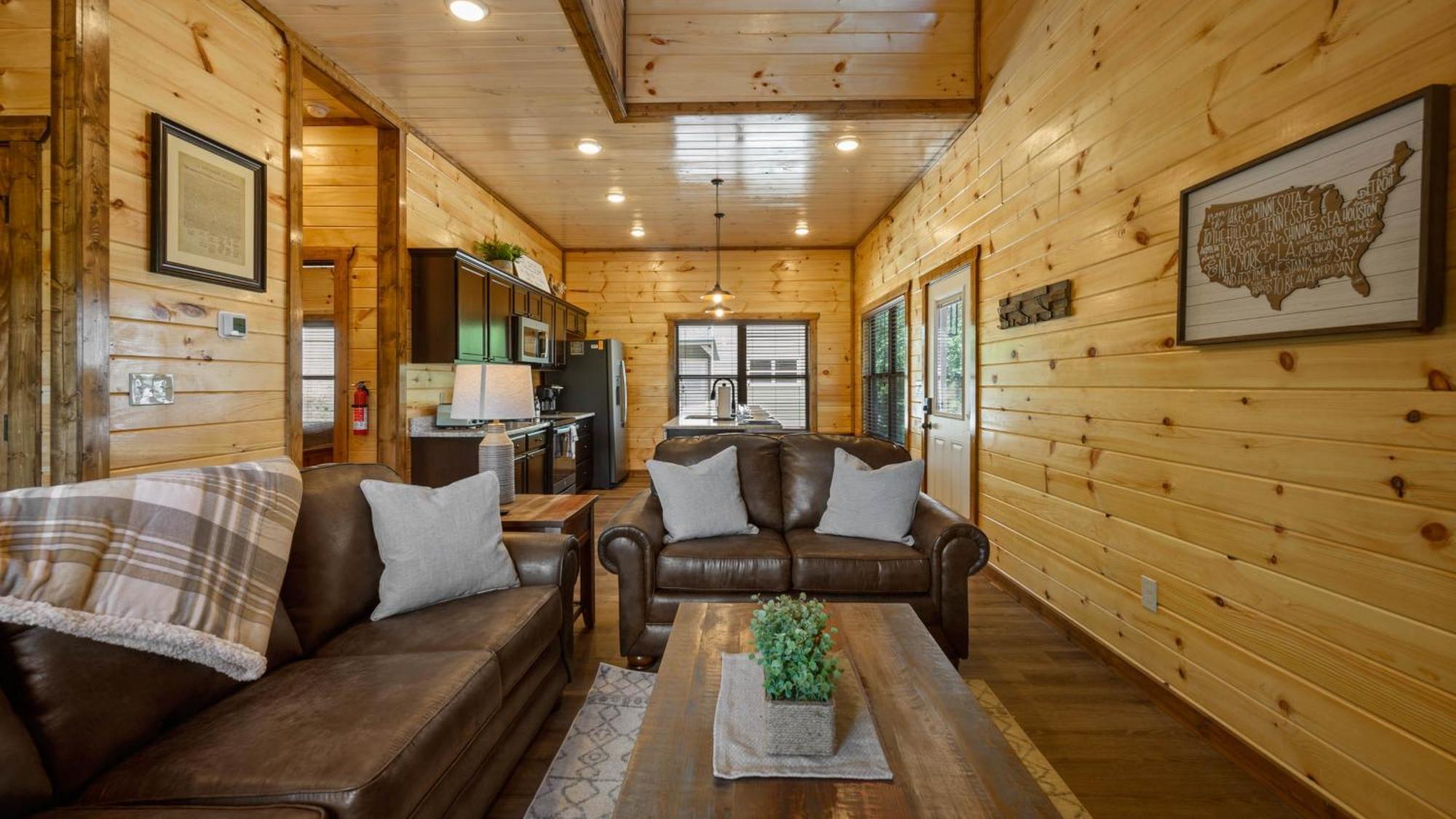 Liberty - Family Getaway With Pool, Hot Tub, Arcade & Dogs Hébergement de vacances